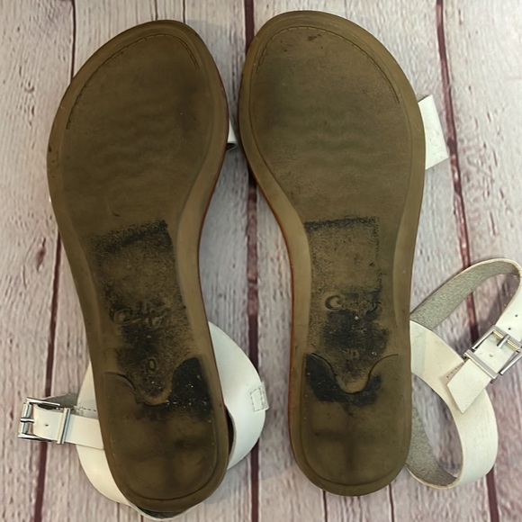 Womens Flat Sandals - Picture 6 of 9